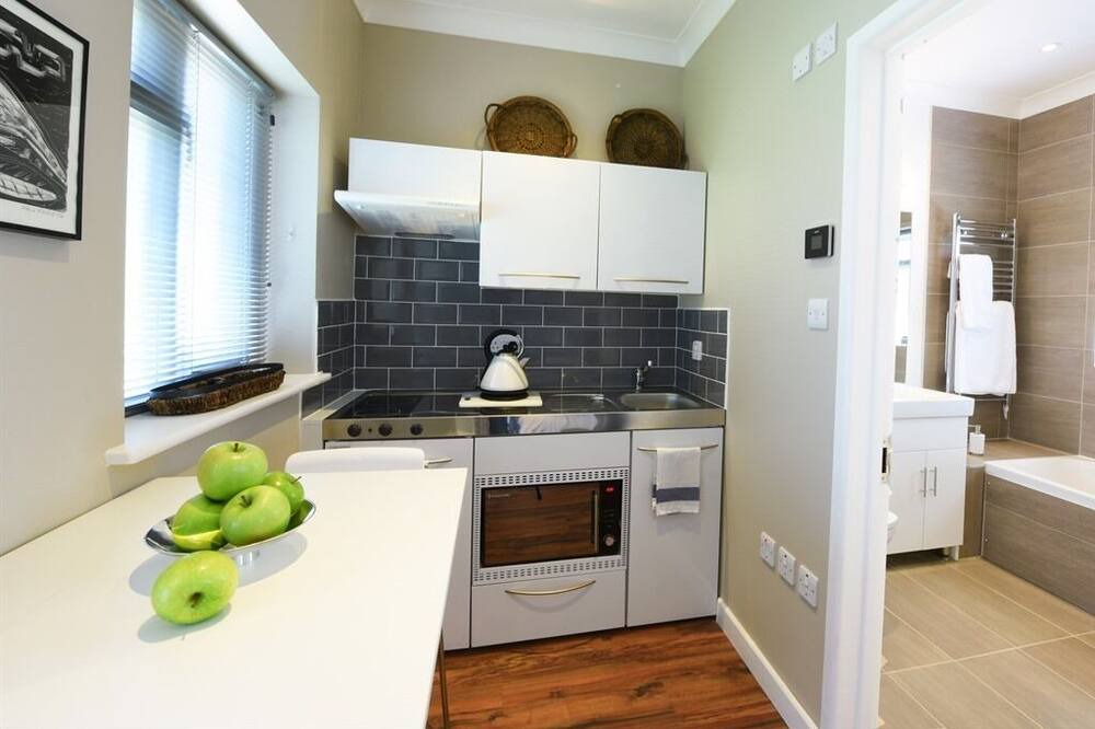 Photo of Others in Charlton