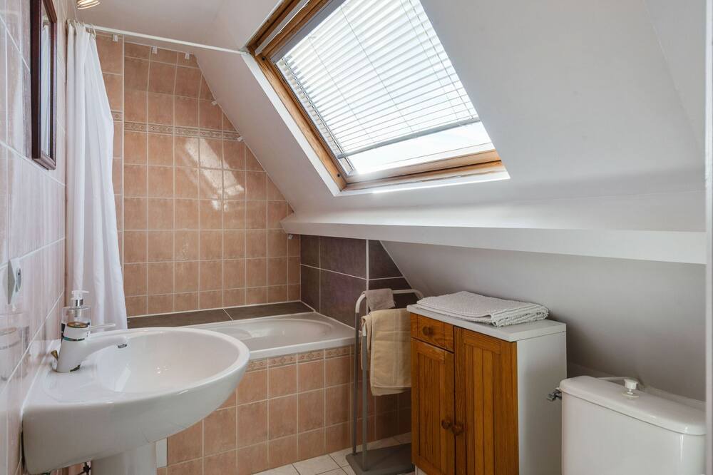 Photo of Bathroom in Bayeux