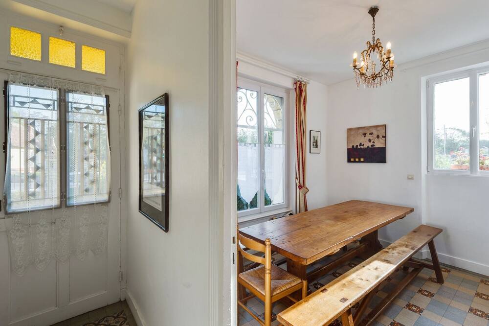 Photo of Livingroom in Bayeux