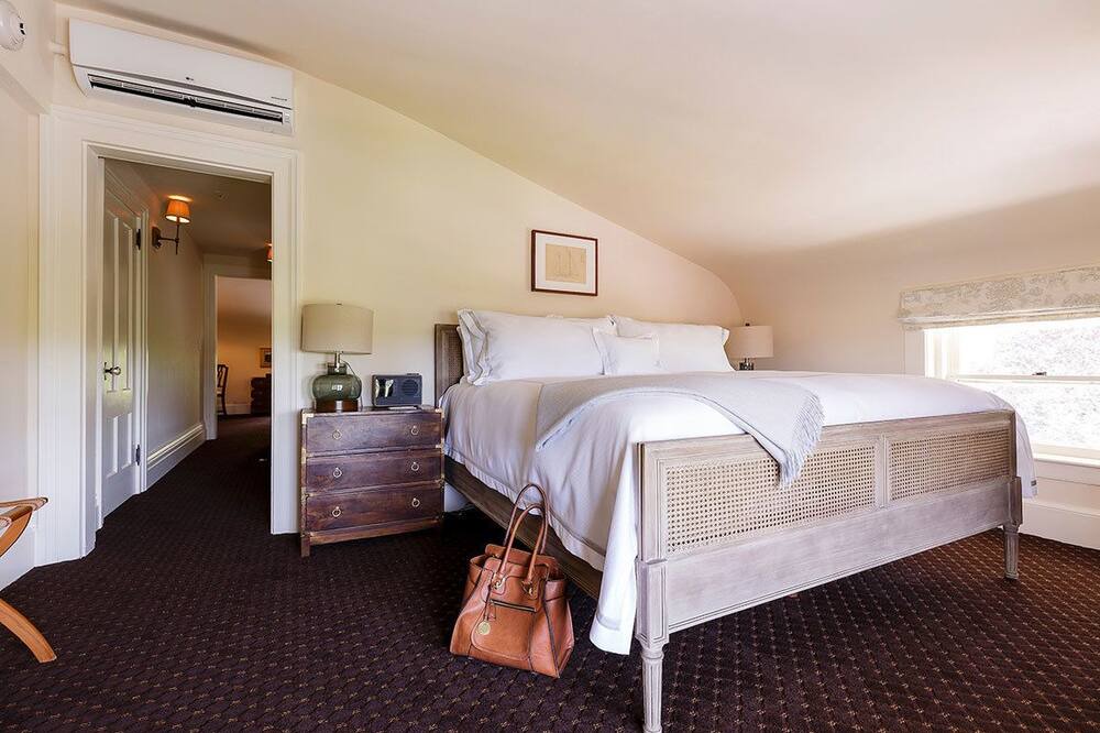 Photo of Others in Mystic