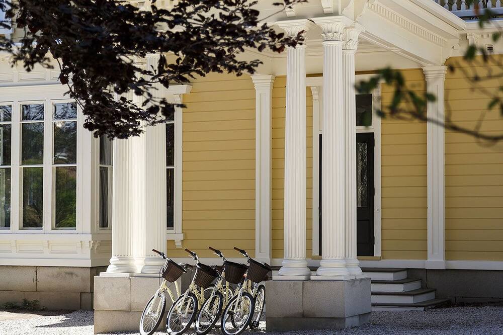 Photo of Outdoor in Mystic