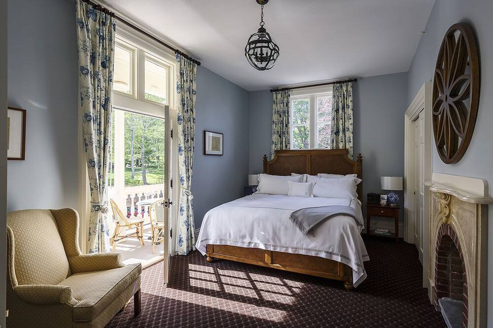 Photo of Others in Mystic