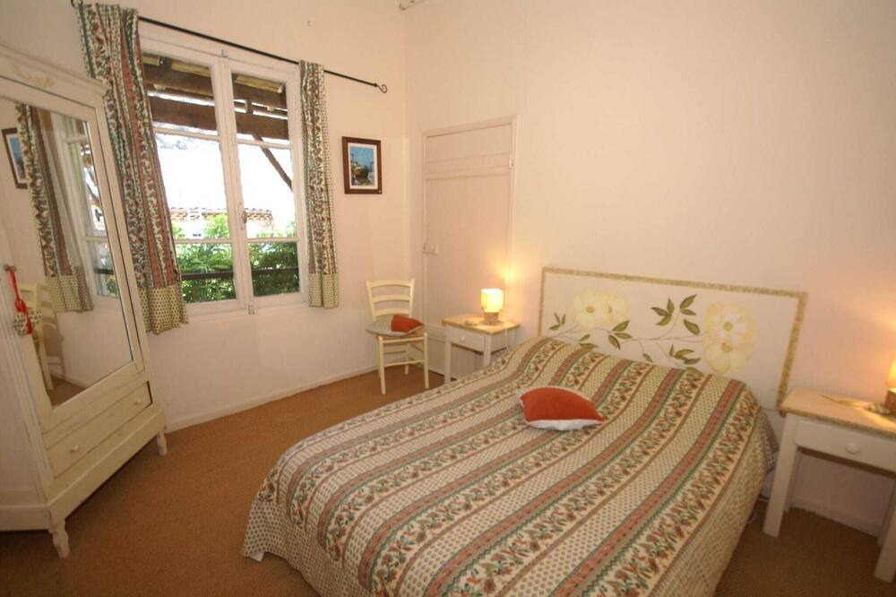 Photo of Bedroom in Pont-de-Labeaume