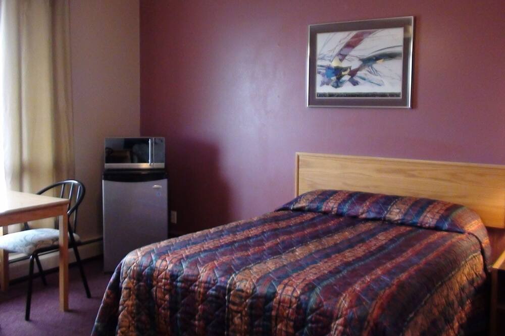 Photo of Bedroom in Longlac