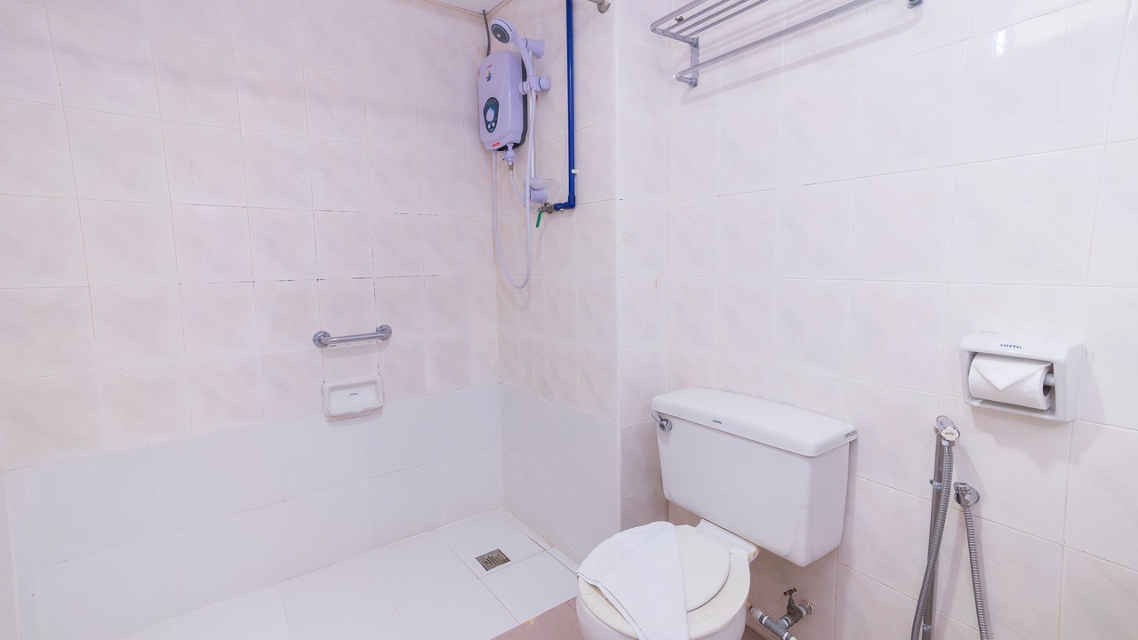 Photo of Bathroom in Kuah