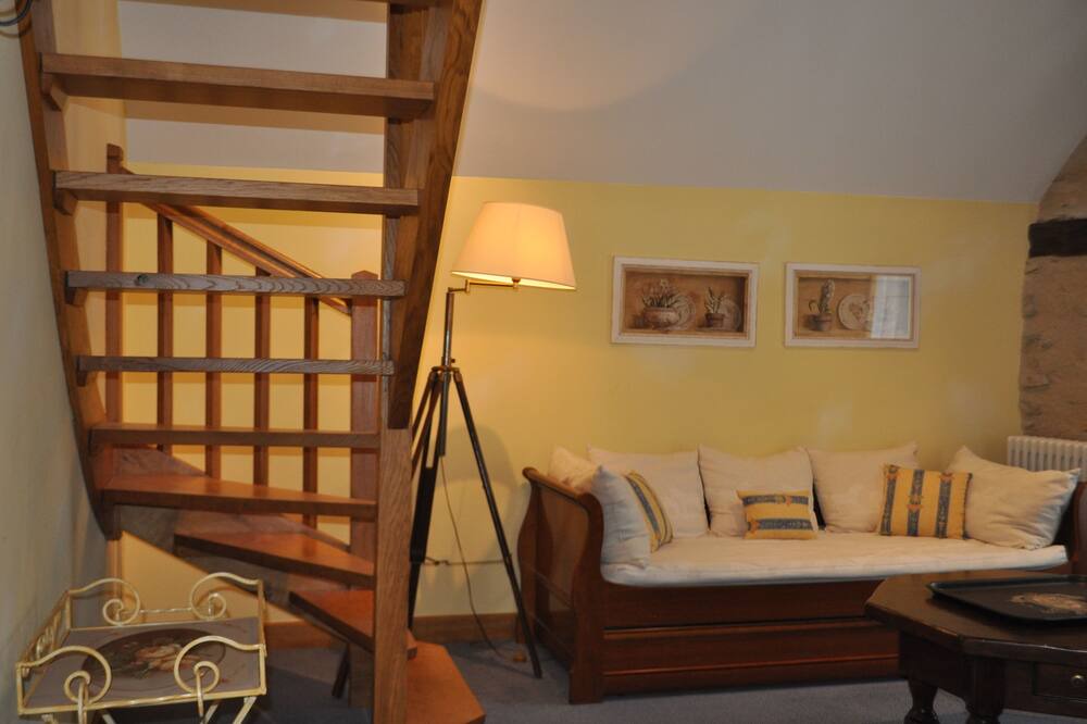 Photo of Livingroom in Montagny-les-Beaune