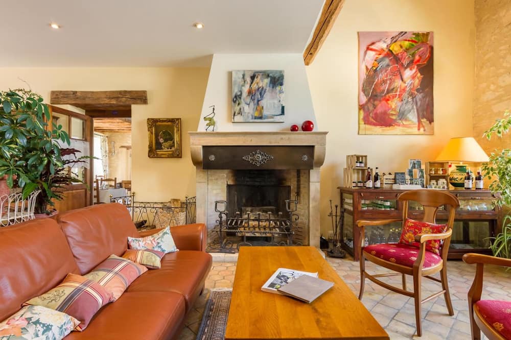 Photo of Livingroom in Montagny-les-Beaune