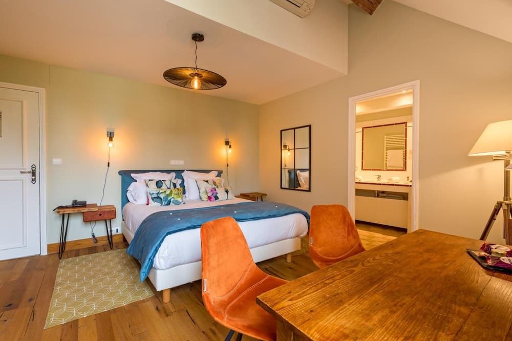 Photo of Bedroom in Montagny-les-Beaune