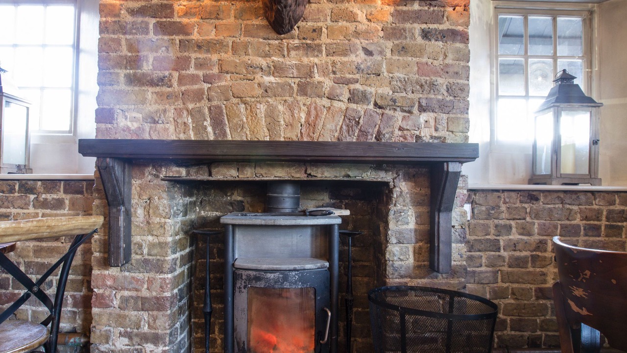 Photo of Others in Mortlake