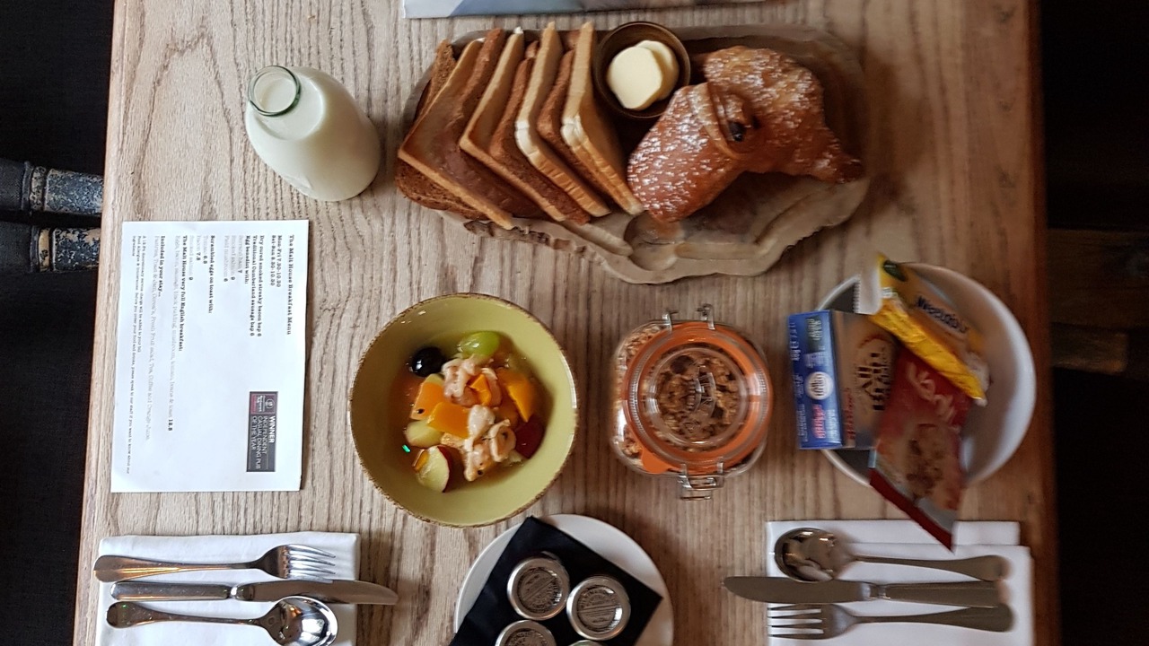 Photo of Others in Mortlake