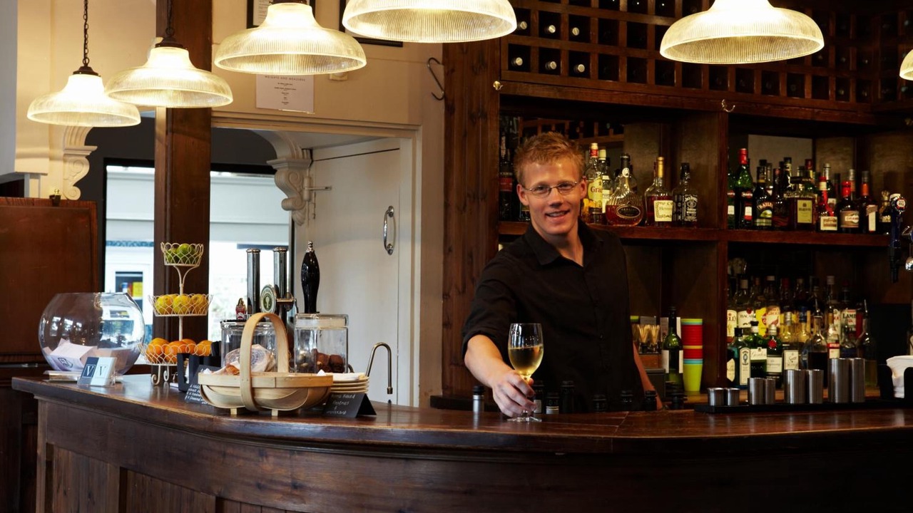 Photo of Others in Mortlake