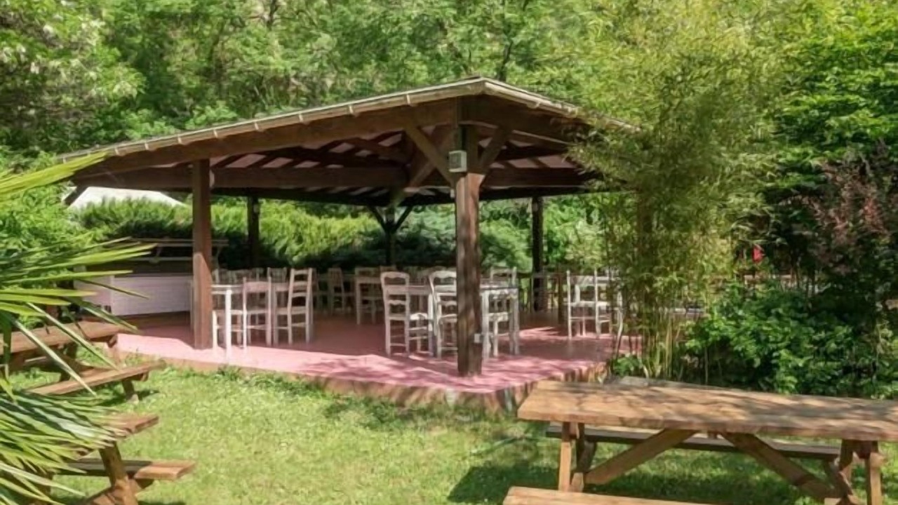 Photo of Outdoor in Saint-Genis-les-Ollieres