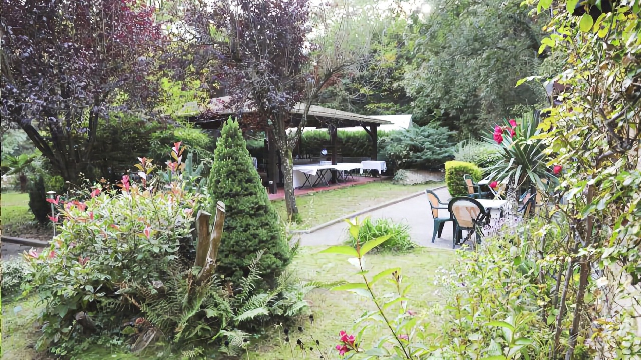 Photo of Outdoor in Saint-Genis-les-Ollieres