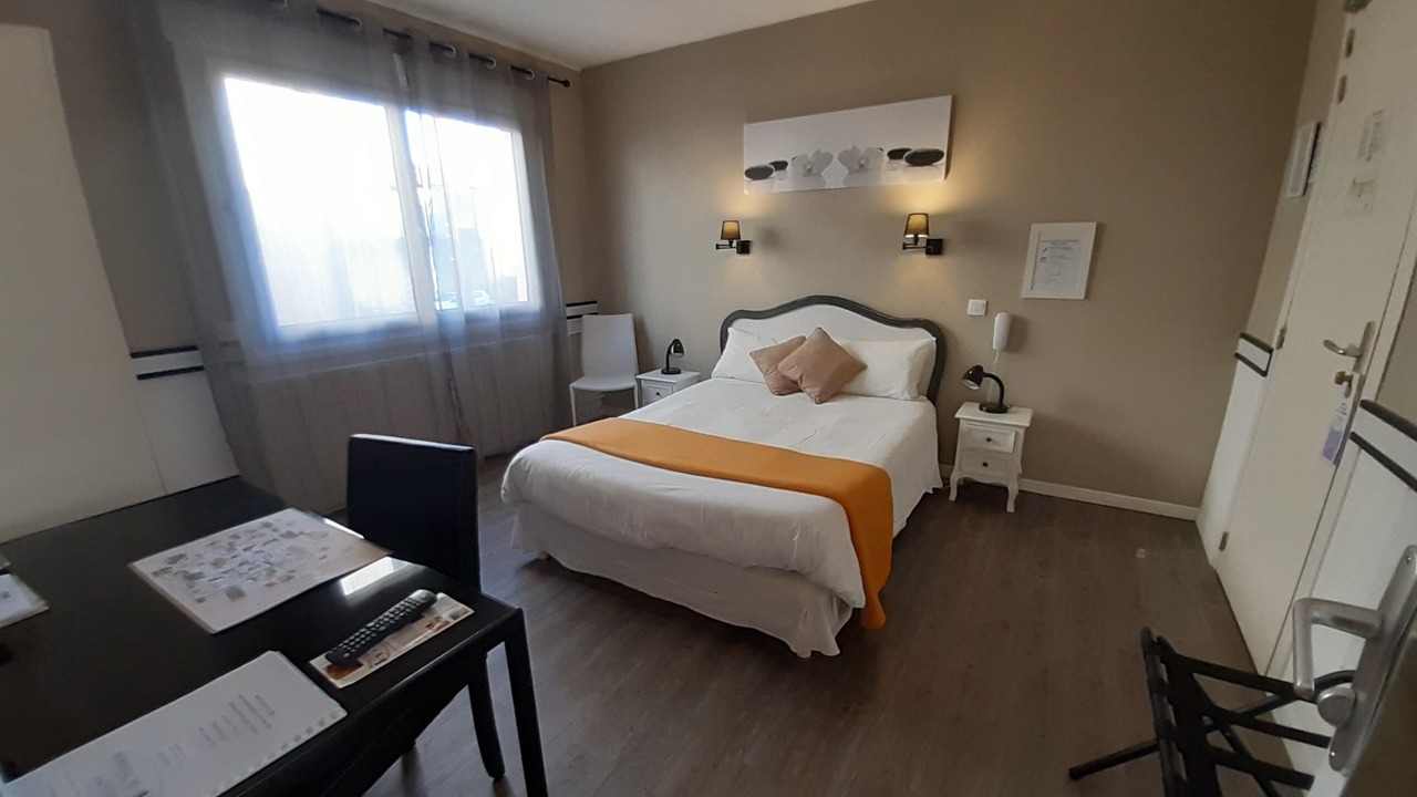 Photo of Bedroom in Pierrelatte