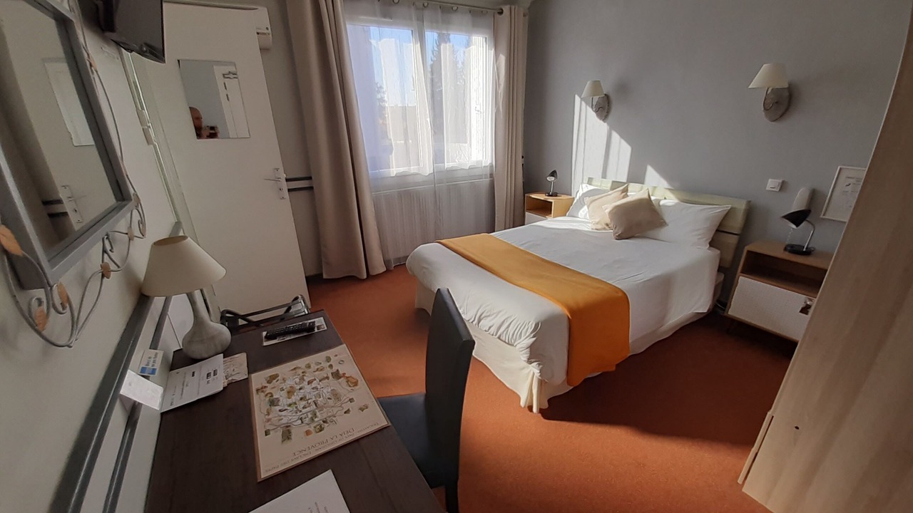 Photo of Bedroom in Pierrelatte