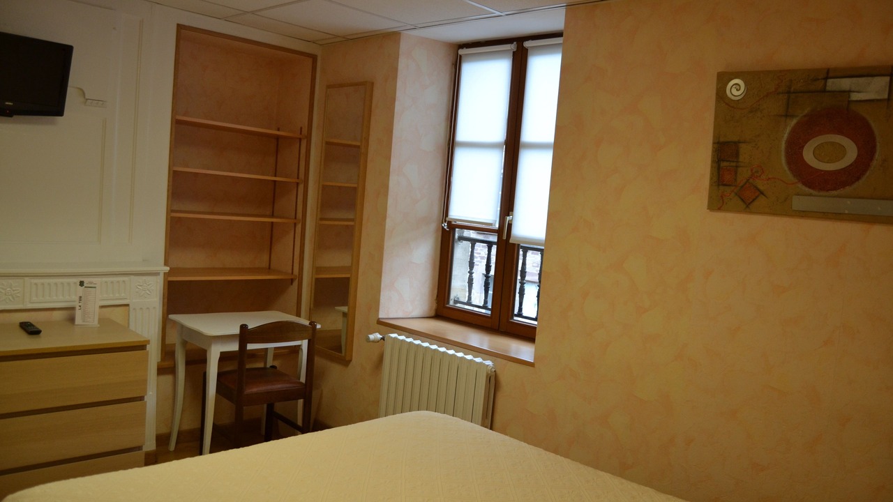 Photo of Bedroom in Luxeuil-les-Bains