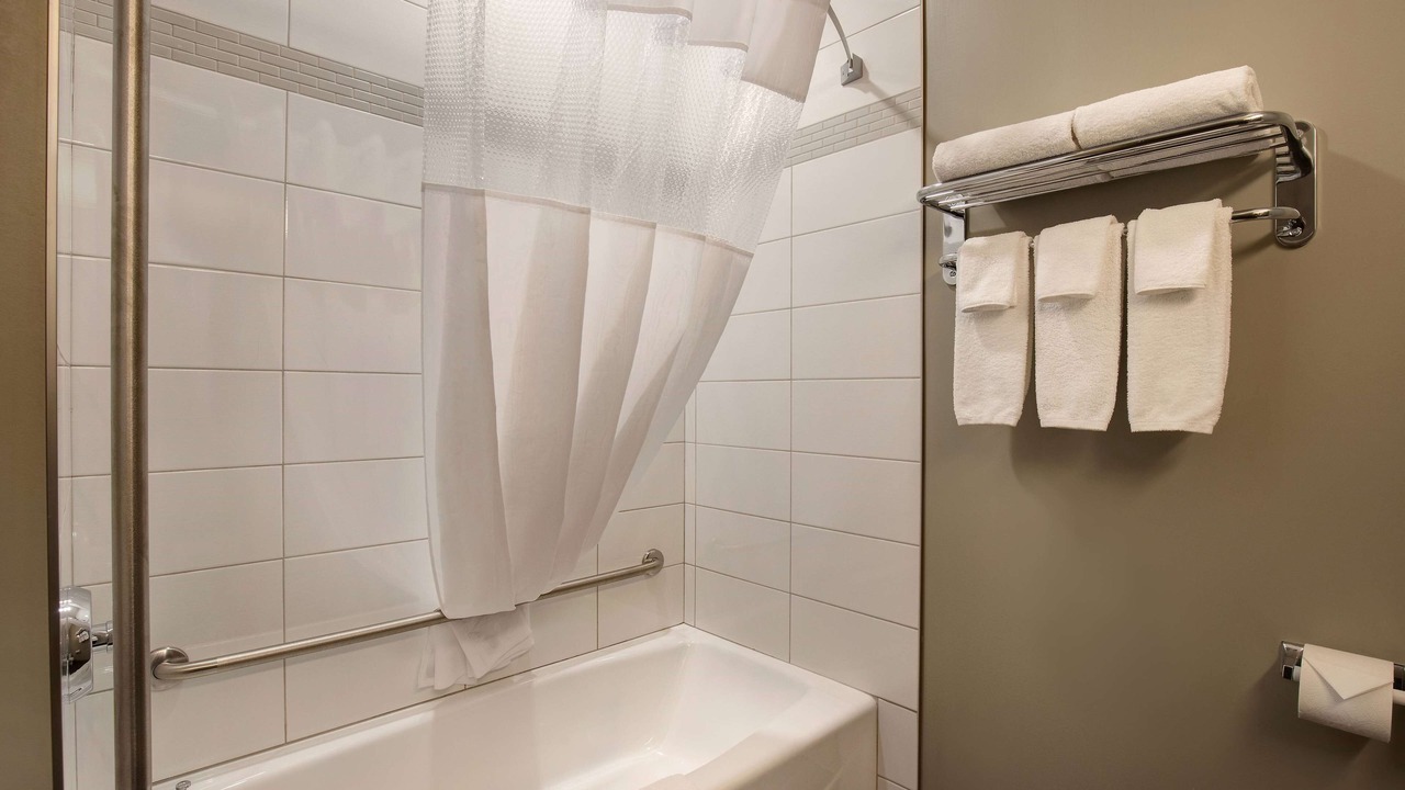 Photo of Bathroom in Warman
