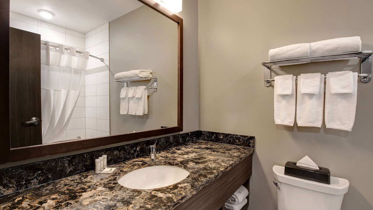 Photo of Bathroom in Warman