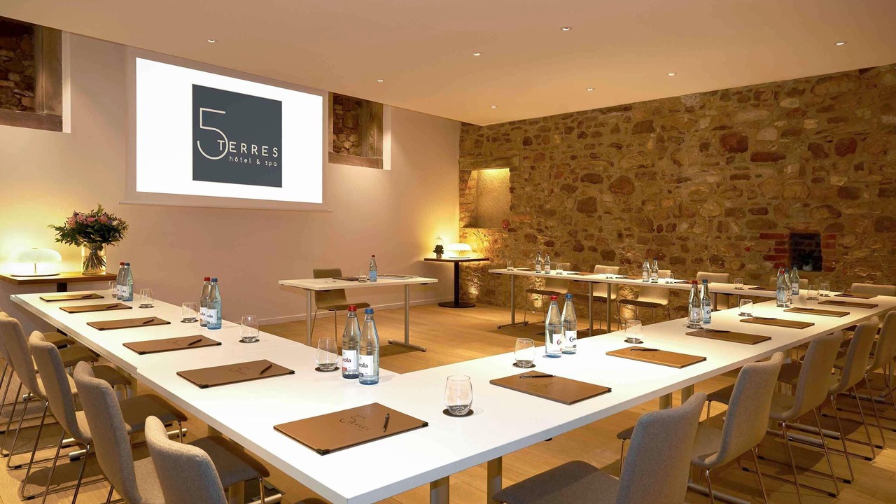 Photo of Outdoor in Barr