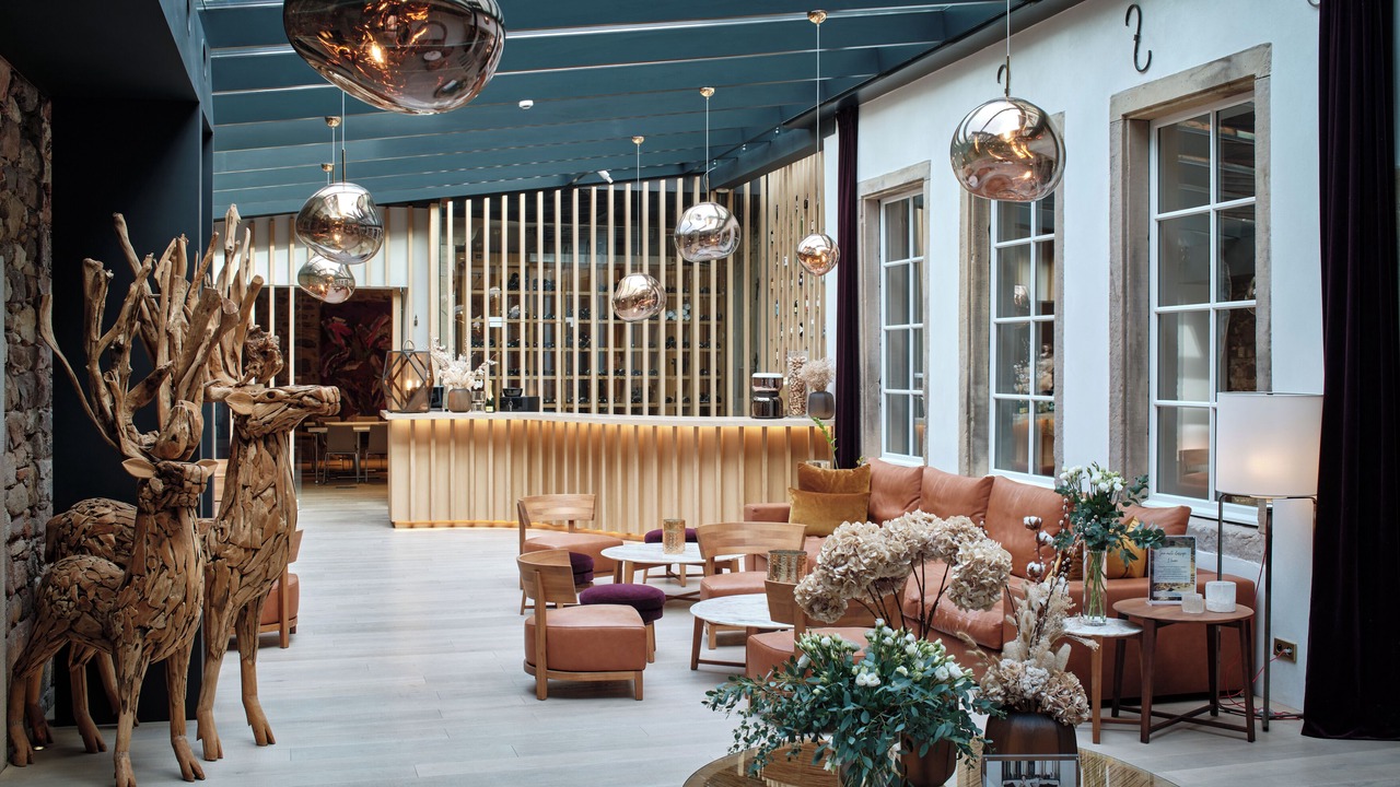 Photo of Others in Barr