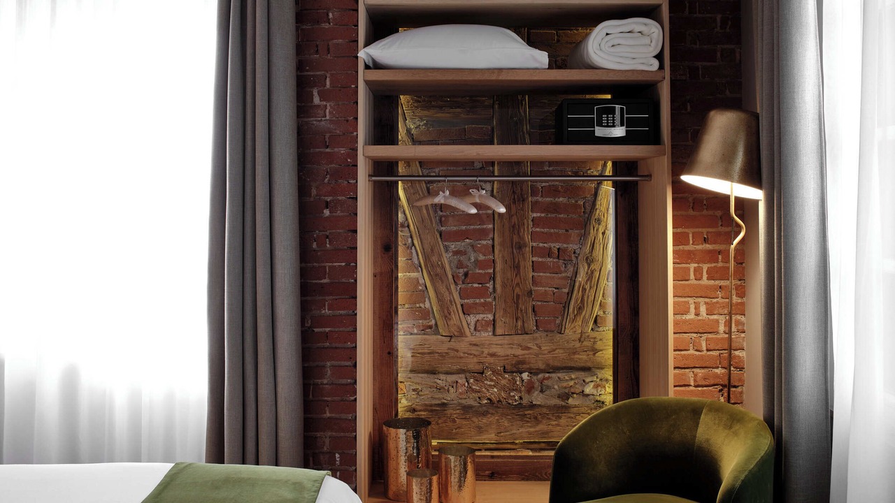 Photo of Bedroom in Barr