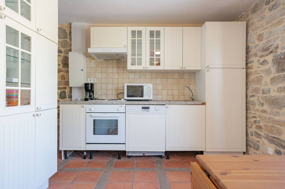 Photo of Kitchen in Courry