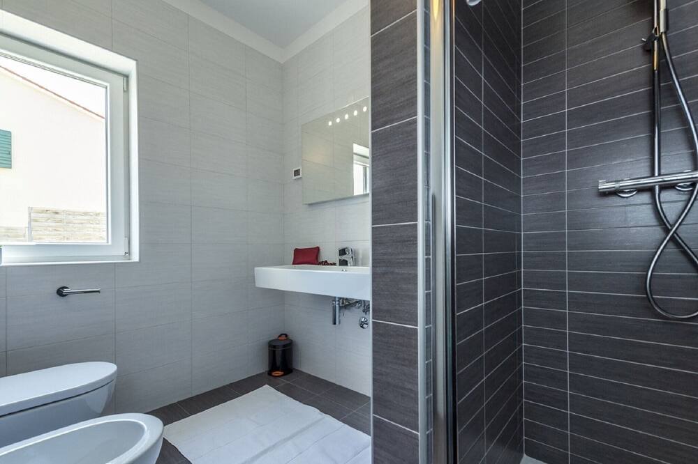Photo of Bathroom in Selina