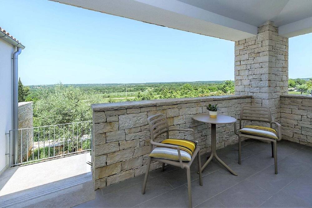 Photo of Patio Balcony in Selina