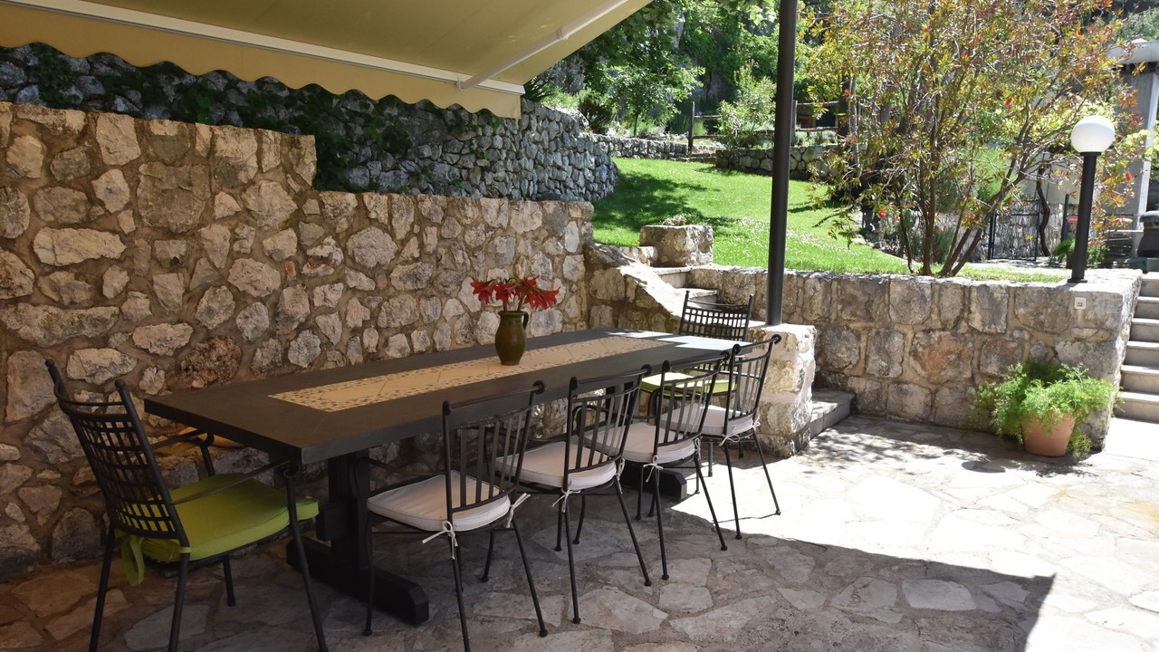 Photo of Outdoor in Lovorno