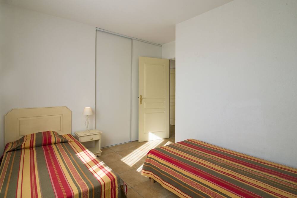 Photo of Bedroom in Homps