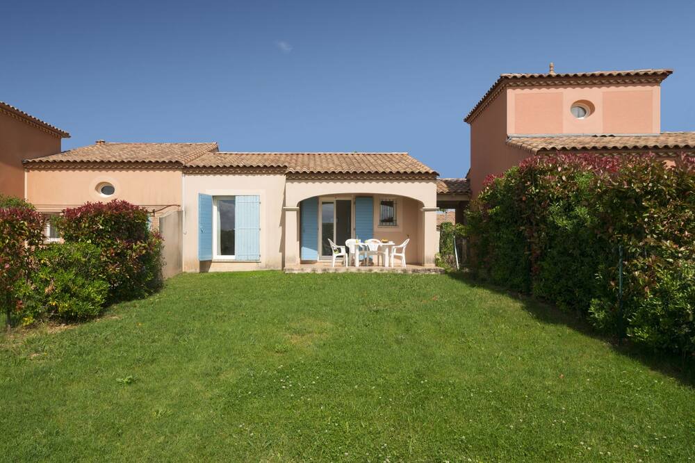 Photo of Outdoor in Homps