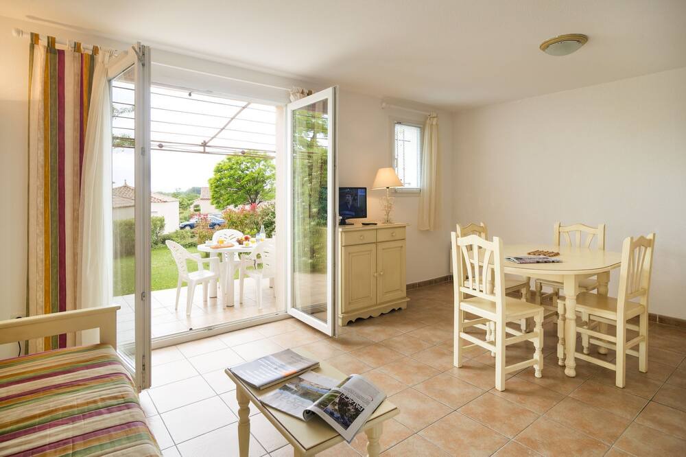 Photo of Livingroom in Homps