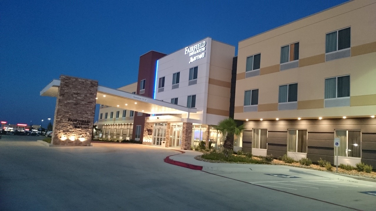 Photo of Buildings in Cuero