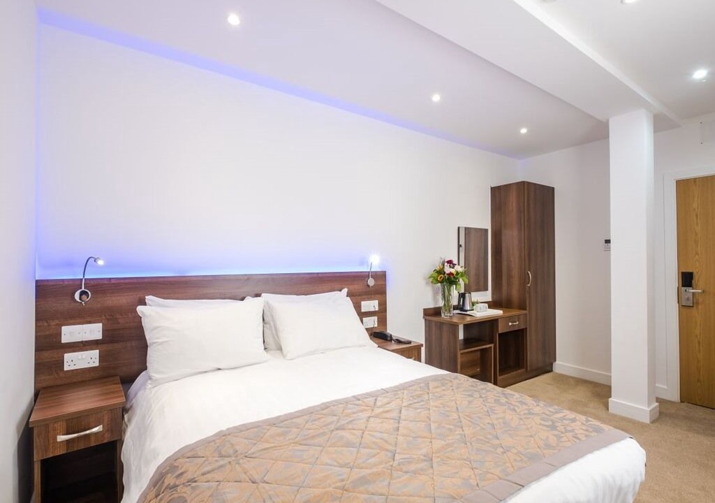 Photo of Bedroom in Valentines