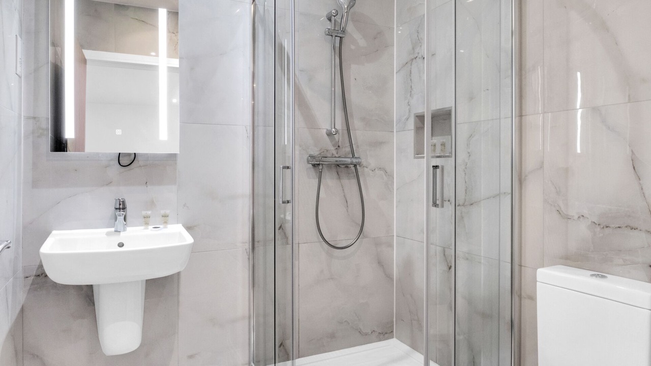 Photo of Bathroom in Valentines