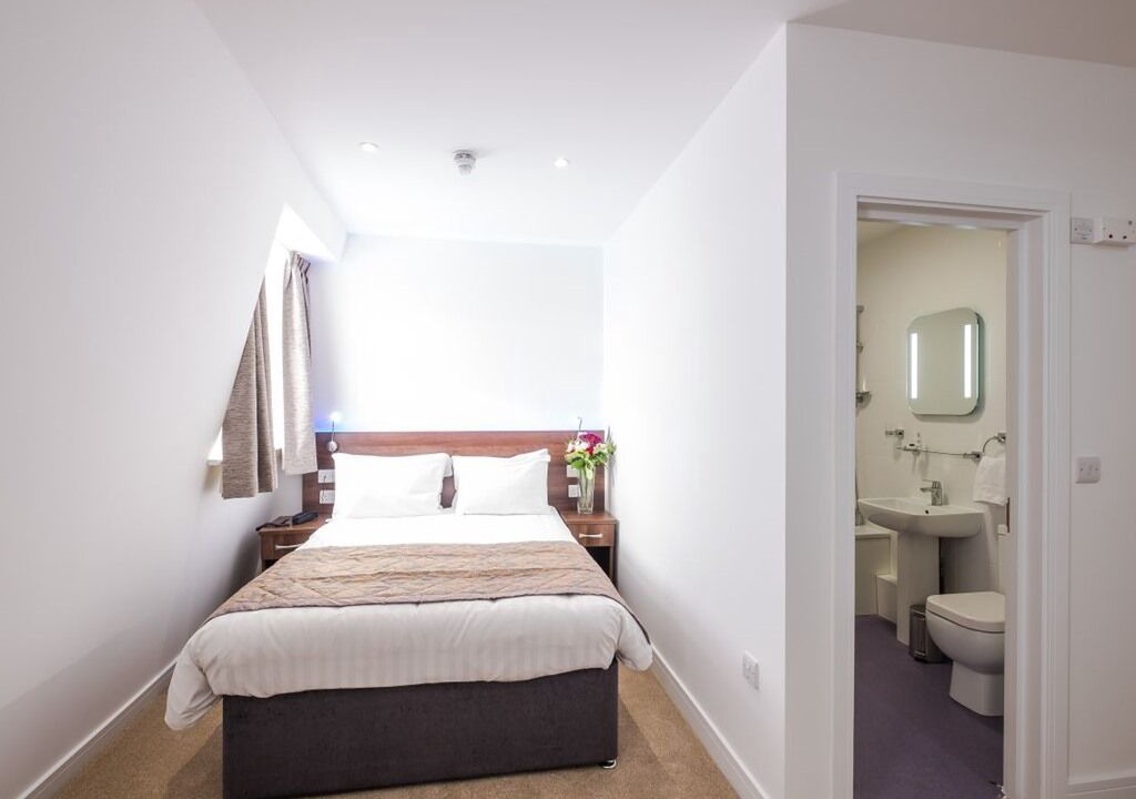 Photo of Bedroom in Valentines