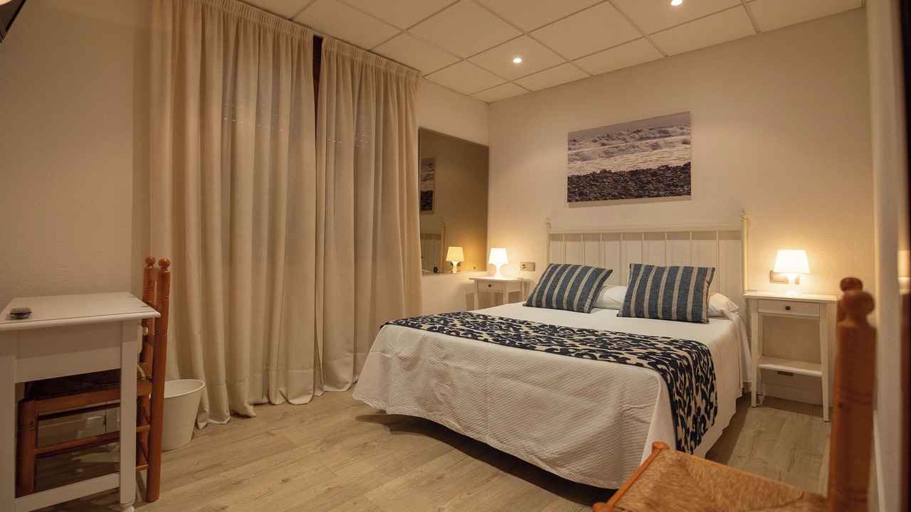 Photo of Bedroom in L'Ampolla