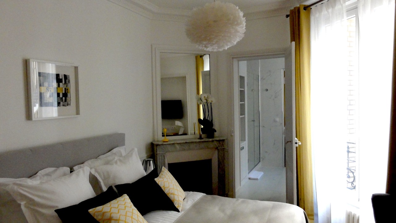 Photo of Bedroom in Grenelle