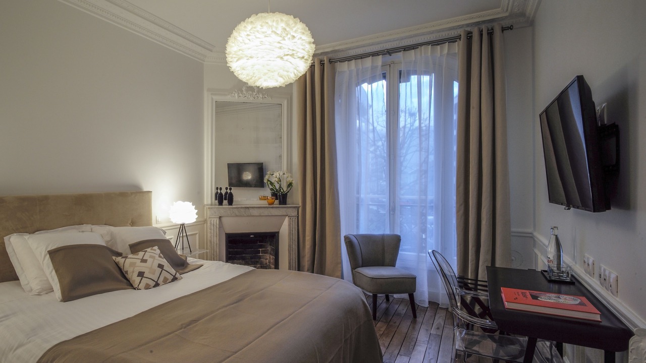 Photo of Bedroom in Grenelle