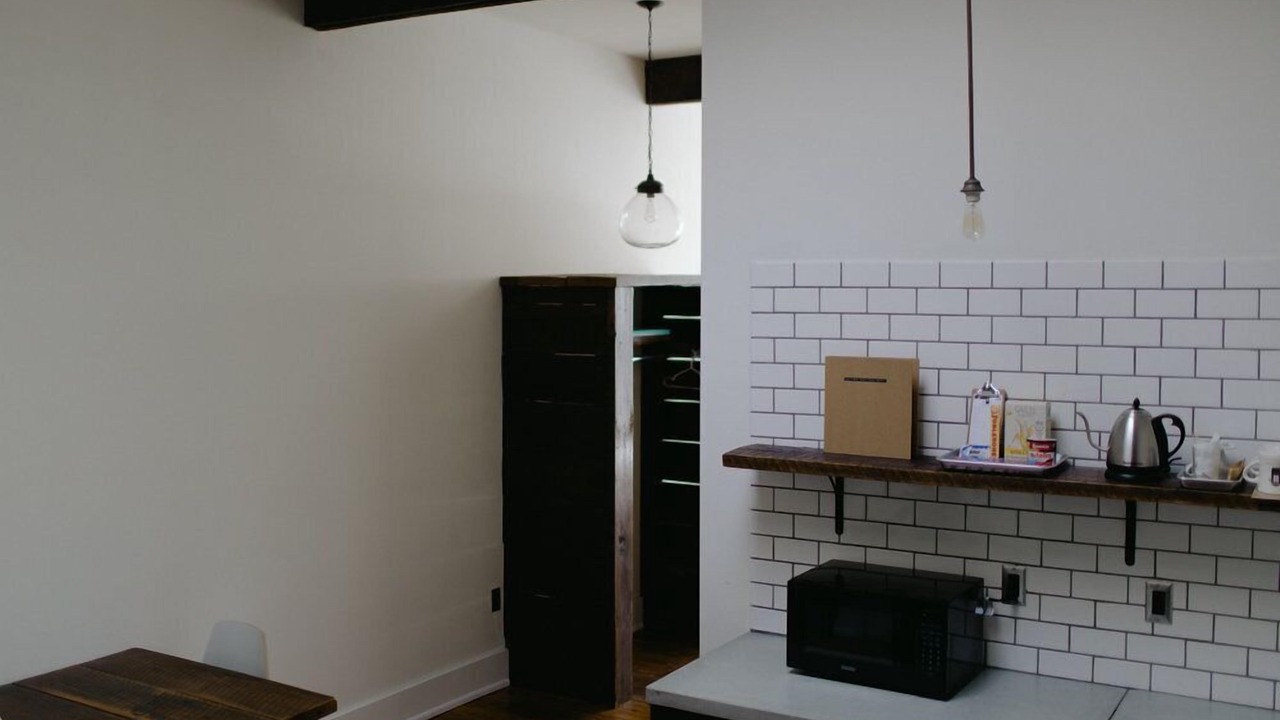 Photo of Kitchen in Commercial Street Historic District