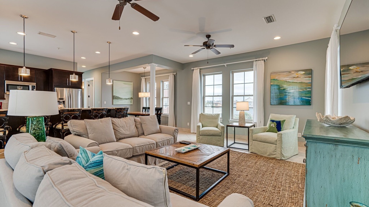 Photo of Bedroom in Miramar Beach