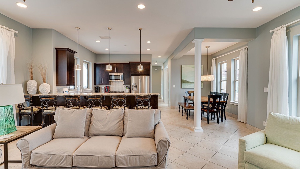 Photo of Livingroom in Miramar Beach