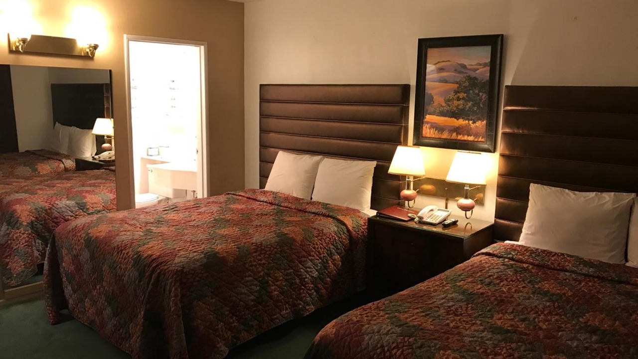 Photo of Others in Grants Pass