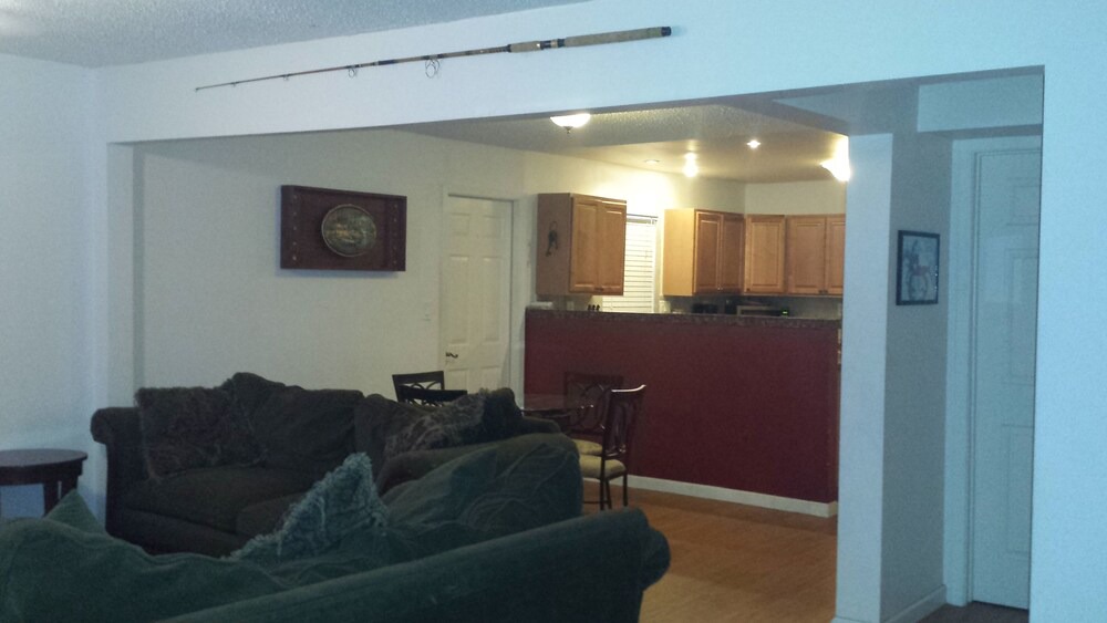 Photo of Livingroom in West Tawakoni