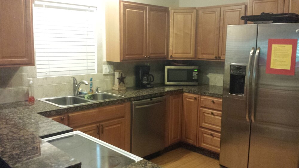 Photo of Kitchen in West Tawakoni