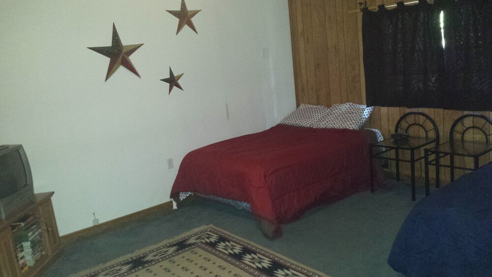 Photo of Bedroom in West Tawakoni
