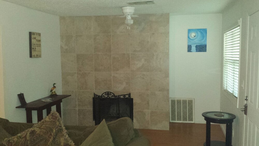 Photo of Livingroom in West Tawakoni