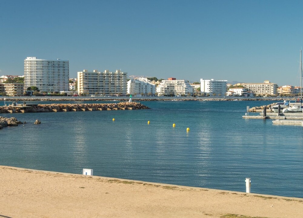 Photo of Others in L'Escala