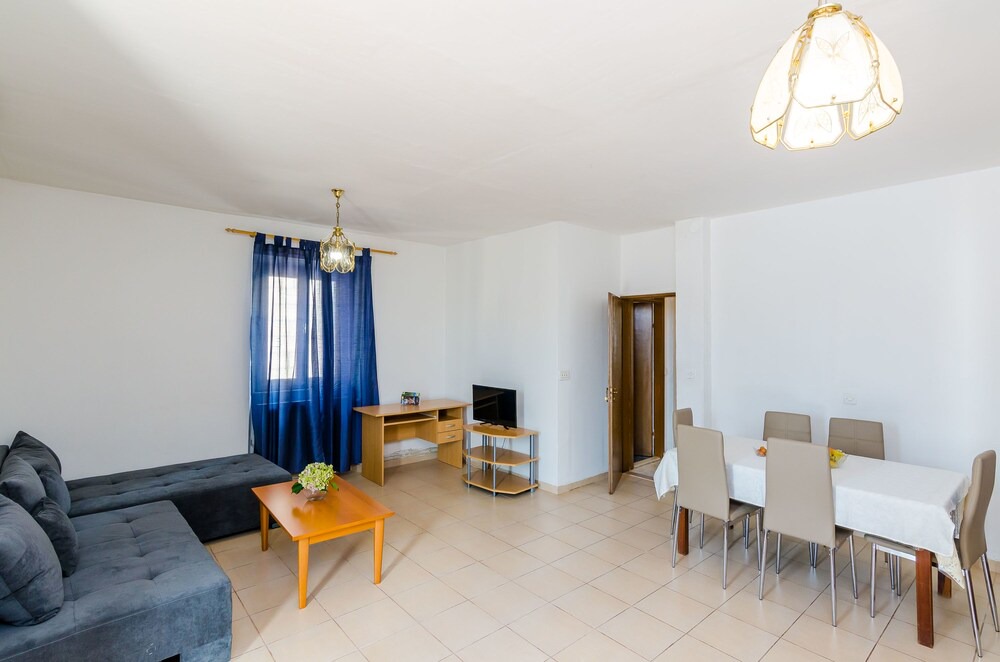Photo of Livingroom in Cilipi