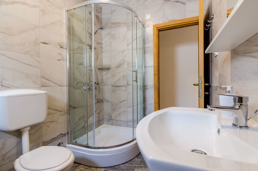 Photo of Bathroom in Cilipi